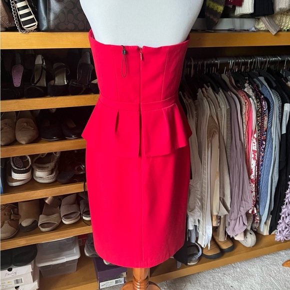⭐️BOGO FREE⭐️ NWOT BCBG MaxAzria Penelope Elegant Red Strapless Dress - Picture 4 of 12